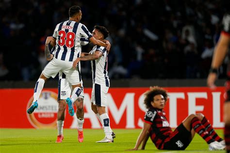 Conmebol Libertadores On Twitter ⚪️🔵 ¡abrazo De Gol Catalleresdecba Pegó Primero Ante