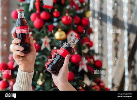 Coca Cola New Year Holidays Atmosphere Stock Photo Alamy