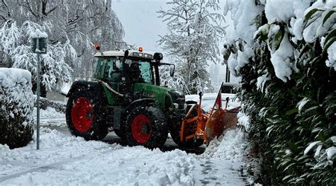 Umgest Rzte B Ume Und Unf Lle Nach Schneefall In Ravensburg