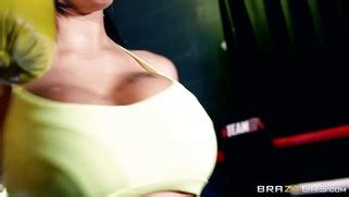 Peta Jensen Squares Off In The Ring With The Insatiable Eva Lovia Porn Movies Movs