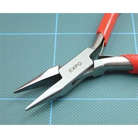 Snipe Nose Plier With Plain Jaw