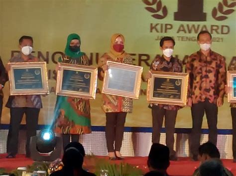 Ppid Pemkab Kudus Raih Anugerah Kip Award Jateng