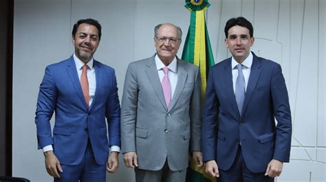 Ministro Costa Filho Se Re Ne Vice Presidente Geraldo Alckmin Para