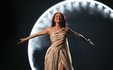 Defying Haters Israels Eden Golan Advances To The Eurovision Grand