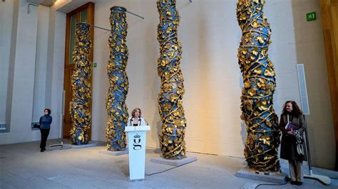 Así Son Las Columnas Que Inauguran La Galería De Las Colecciones Reales