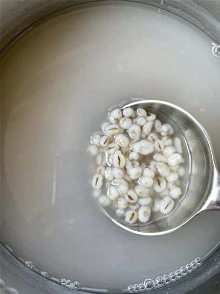 Barley Water - A Nutritious Drink - Healthy Indian