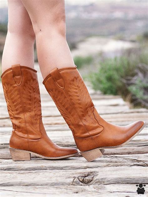 Venta Botas Camperas Color Camel En Stock