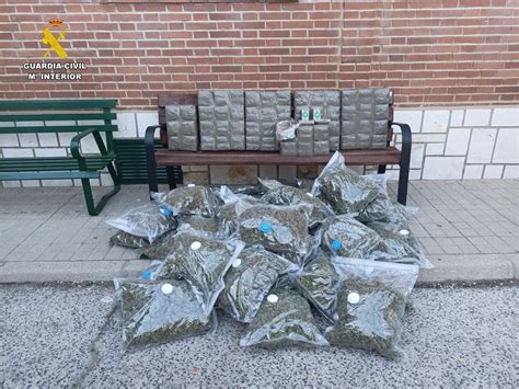 La Guardia Civil incauta más de 300 kilos de hachís en tres operaciones