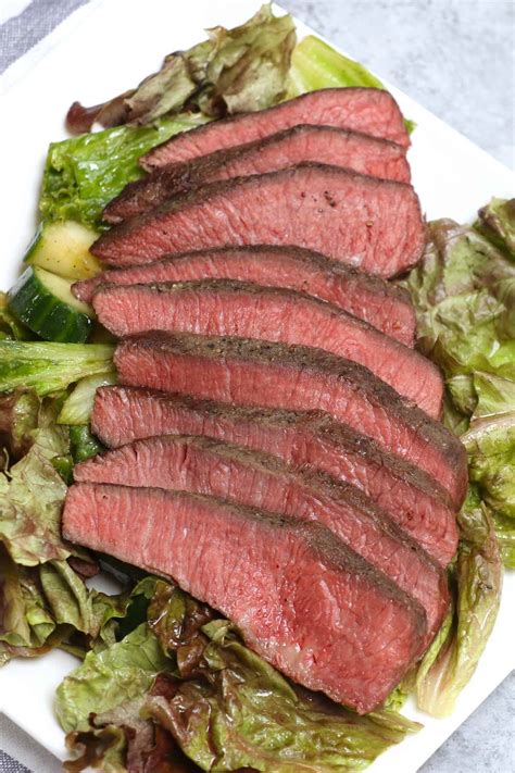 Flat Iron Steak and How to Cook It Easily - TipBuzz