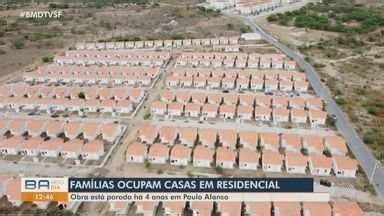 Bahia Meio Dia Juazeiro Fam Lias Ocupam Casas De Residencial