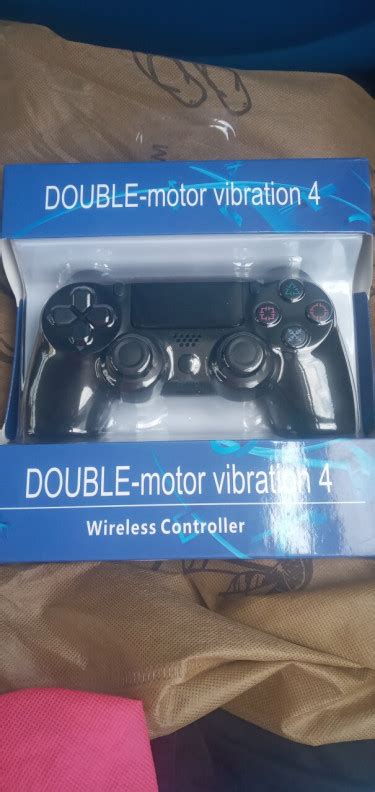 For Sale: PS4 Wireless Controller - Island Delivery