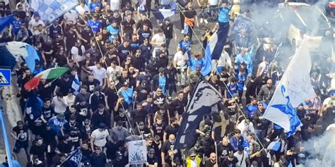 Il Napoli Annuncia Il Sold Out Al Maradona Svelato Orario Apertura