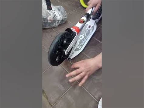 Как сложить или как разложить самокат Scooter Urban SR 2-019 с дисковым ...