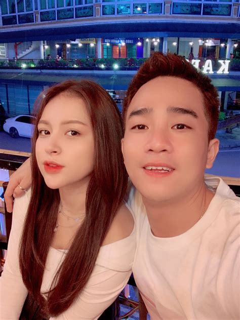 Chuyện tình của Nam Tào và vợ hot girl Tán đổ trong tháng từ bàn tay trắng làm nên cơ ngơi