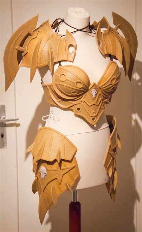 Worbla Armor Tutorial Cosplay Armor Pinterest Armors Pictures Of And Cosplay Armor