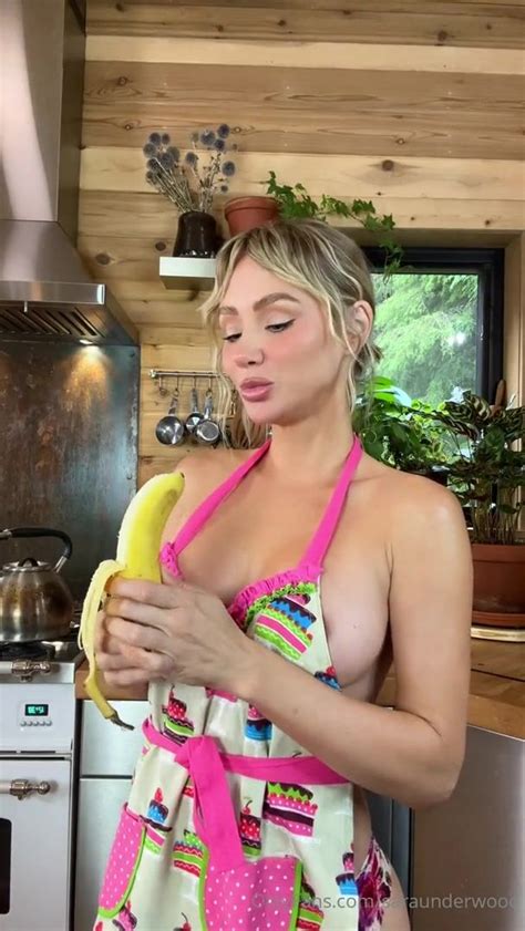 Sara Underwood Hot Banana Sucking Onlyfans Porn Video