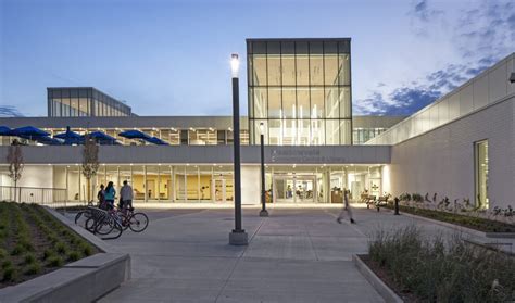 Meadowvale Community Centre and Library, Toronto, Ontario