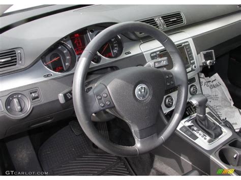 Black Interior 2008 Volkswagen Passat VR6 4Motion Sedan Photo #54569007 | GTCarLot.com