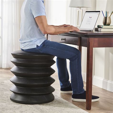 The Award Winning Ergonomic Stool Hammacher Schlemmer Ergonomic