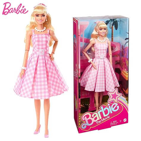 Mu Eca De Barbie De La Pel Cula Rosa Y Blanco Vestido A Cuadros Collar