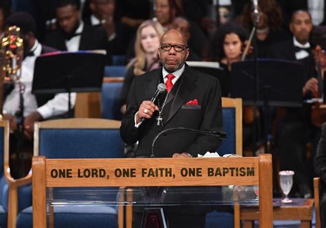 Aretha Franklin Funeral Pastor S Eulogy Stirs Controversy And Ariana