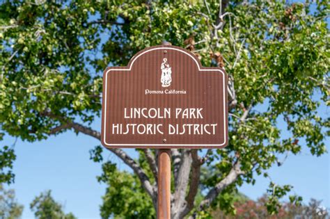 About Lincoln Park | Schools, Demographics, Things to Do - Homes.com