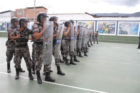 Gobernación de Imbabura Se preparan para servir y proteger a la ciudadanía