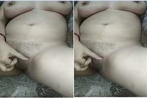 Today Exclusive Horny Bhabhi Rubbing Her Pus XHamster