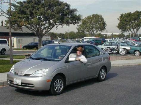 2001 Toyota Prius - Information and photos - MOMENTcar