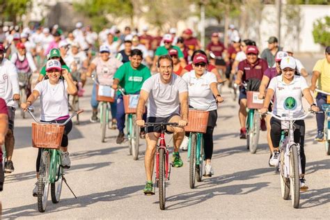 Diego Castañón sigue sumando voluntades en Tulum con rodada familiar