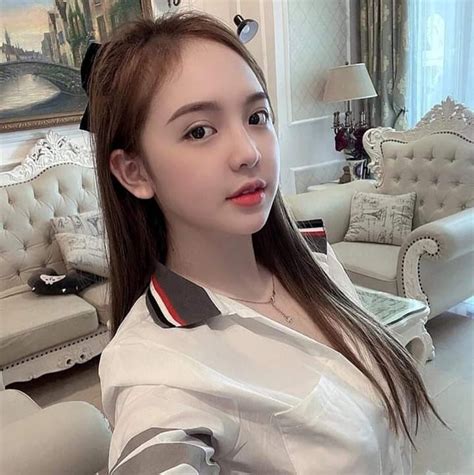 Ảnh sex bikini hotgirl Trần Huyền Châu Việt Xinh
