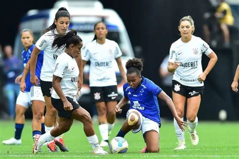 Final da Supercopa Feminina faz audiência da Globo aumentar 33