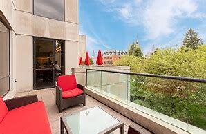 The Statler Hotel at Cornell University, Ithaca, United States of ...