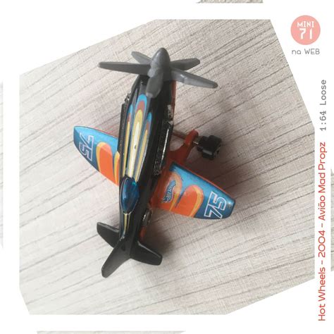 Hot Wheels Avião Séries Kit 3 und 1 64 Loose Mini71 na Web