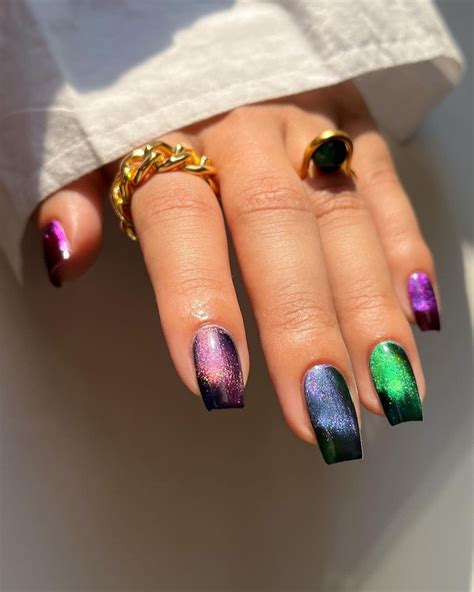 19 Halloween Nail Art Designs That Are Perfect For Short Nails