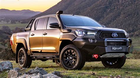 Toyota presentó la nueva Hilux anti Raptor Parabrisas