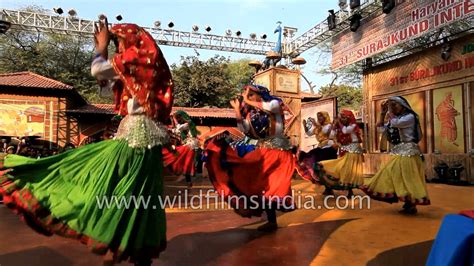 Haryanvi Dancers Perform Jhumar Dance Youtube