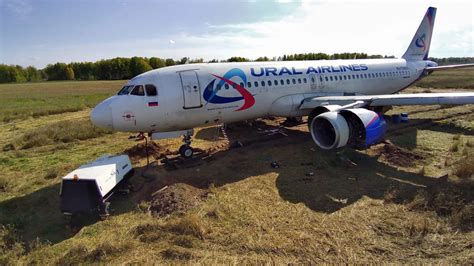 Airbus A320 da Ural Airlines que pousou em campo de trigo poderá