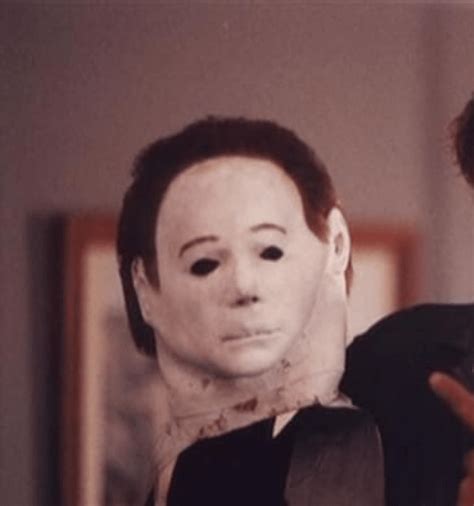 The screen used Halloween 4 mask : r/Halloweenmovies