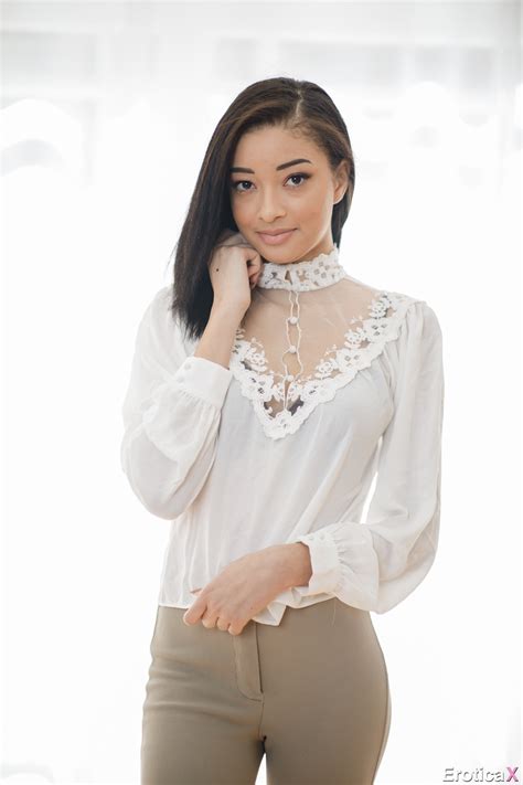 Samantha Hayes And Scarlett Bloom Having Fun On Camera Photos Michael Vegas MILF Fox