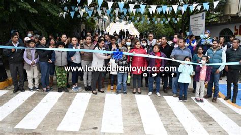 Pavimenta Gobierno Municipal Importante Calle En La Colonia Santa Fe