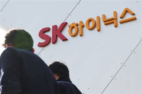 더 매서워진 K 반도체 한파삼성전자·sk하이닉스 줄줄이 휘청