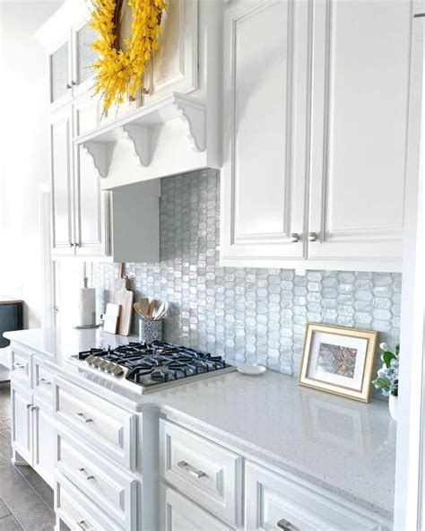 16 Ways to Incorporate Colored Backsplash in Kitchen