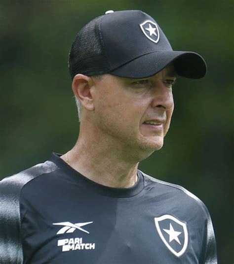 Botafogo demite Tiago Nunes e busca novo técnico Portal O Dia