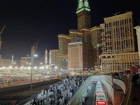 Makkah Night Stock Photos, Images and Backgrounds for Free Download