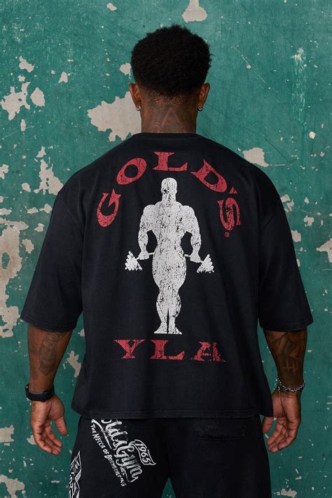 Gold's Gym X YLA