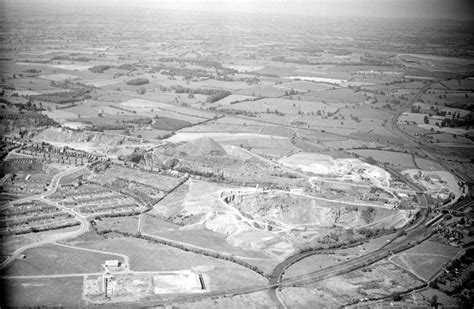 Nuneaton Aerial View Over Tuttle Hill Our Warwickshire