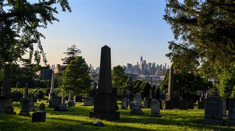 A Twilight Tour At Green Wood Cemetery In Brooklyn Refreshments In