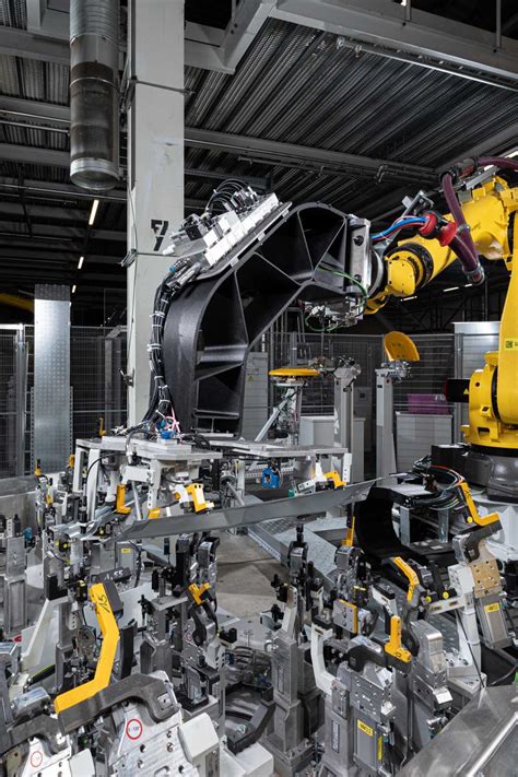 3D Printed Robot Grippers In The BMW Group Plant Regensburg 05 2024