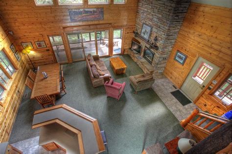 Deacon's Lodge Cabins - MInnesota Golf Vacations | Breezy Point Resort ...